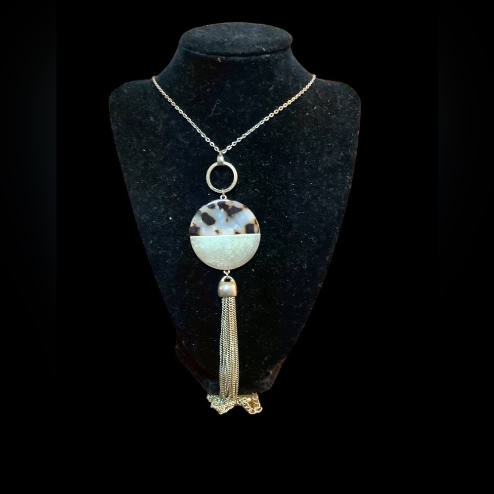Gold Tone Statement‎ Necklace 32”